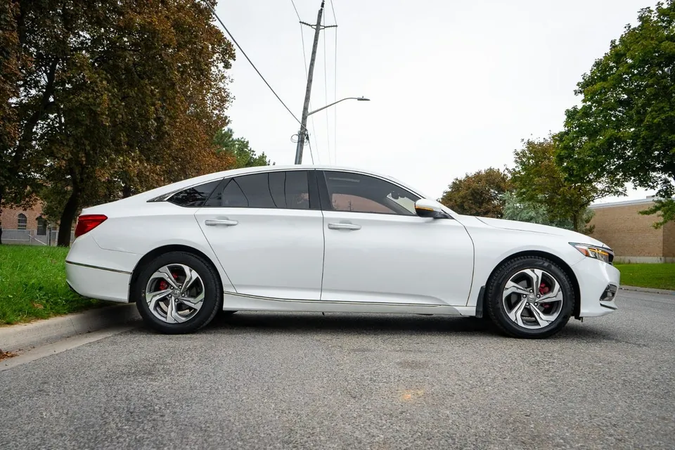 Honda Accord 2020 photo 4