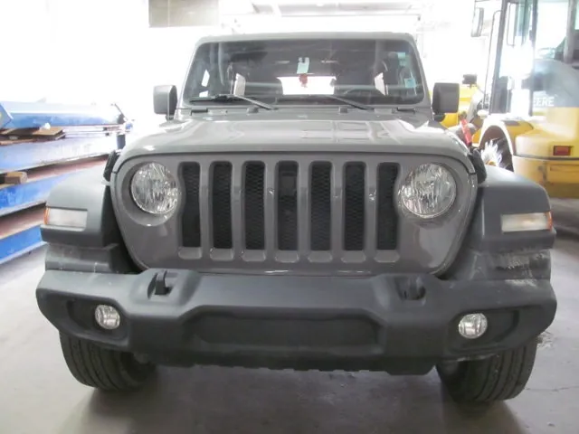 Jeep Wrangler 2023 photo 2