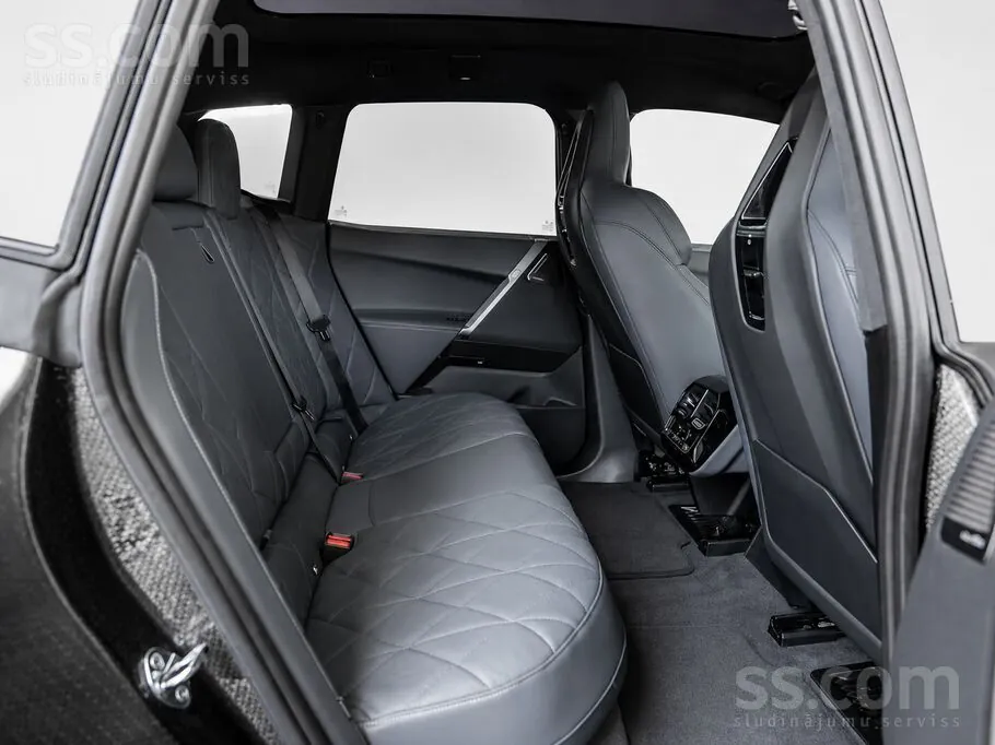 BMW Ix 2025 photo 5