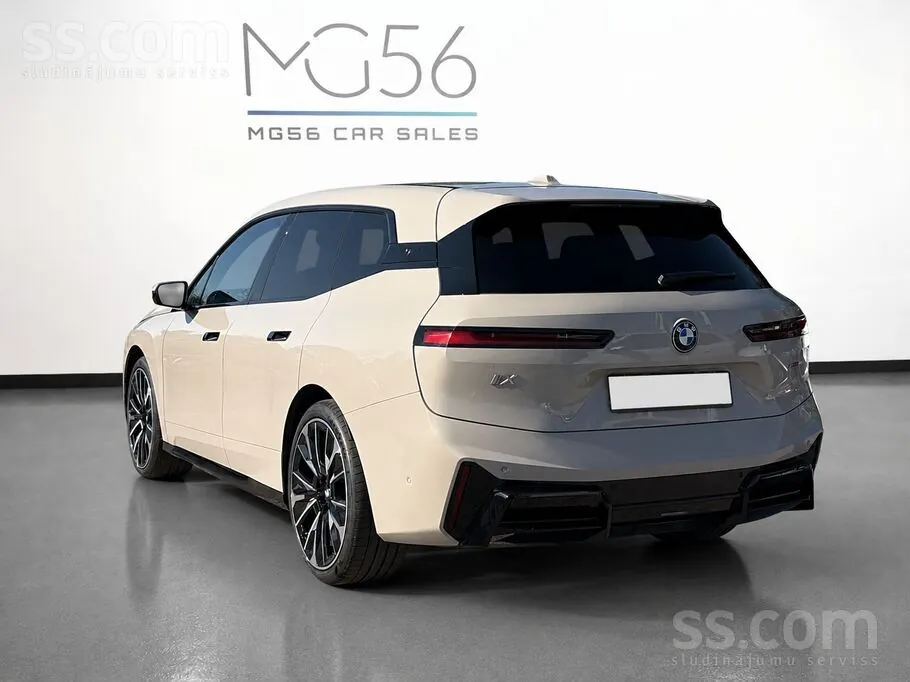 BMW Ix 2025 photo 2