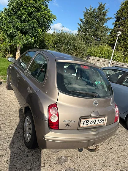 Nissan Micra 2006 photo 4