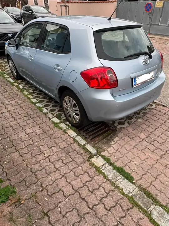 Toyota Auris 2008 photo 3