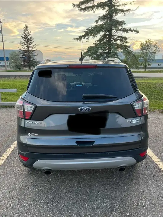 Ford Escape 2017 photo 2