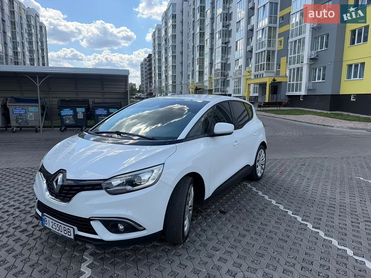 Renault Scenic 2017 photo 2