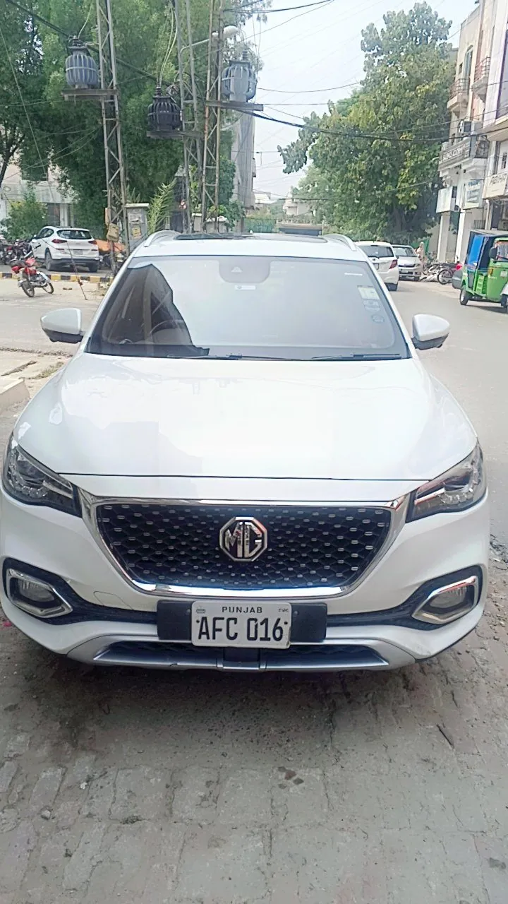 MG Hs