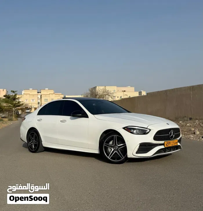 Mercedes-Benz C300 2023 photo 5