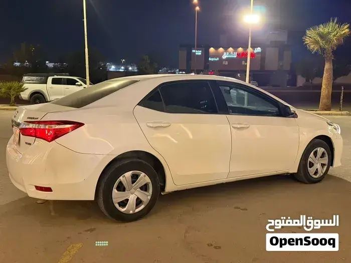 Toyota Corolla 2015 photo 2