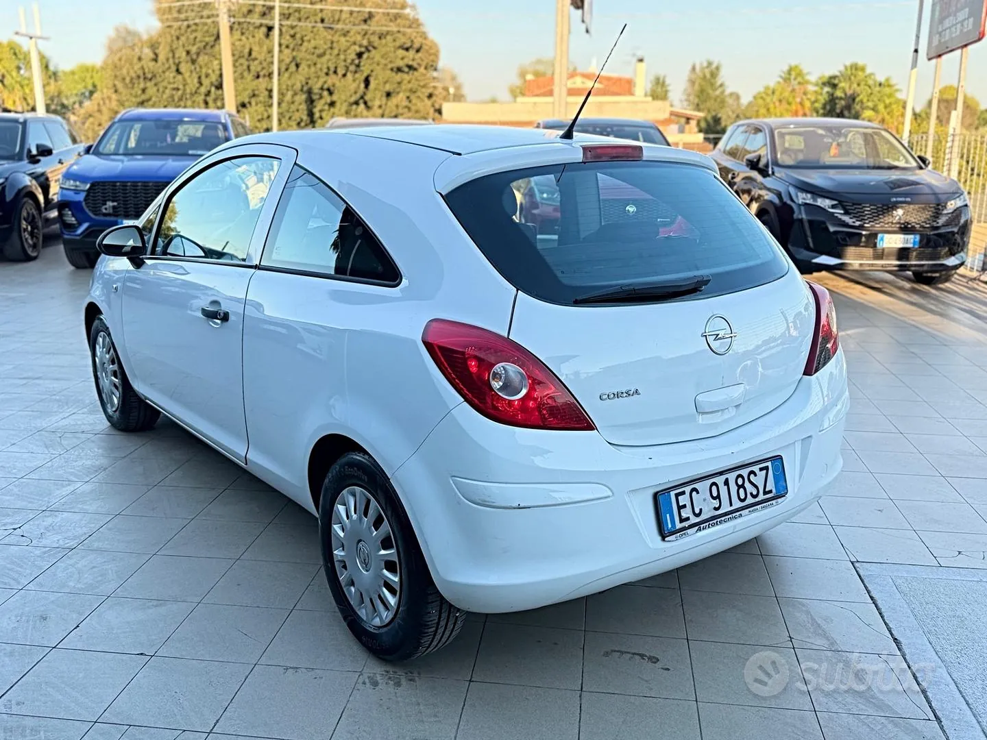Opel Corsa 2010 photo 3