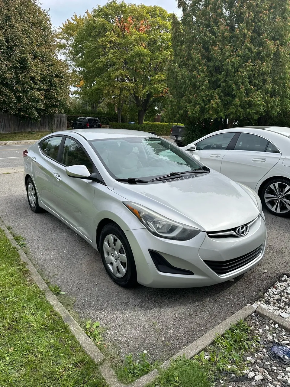 Hyundai Elantra 2015 photo 2