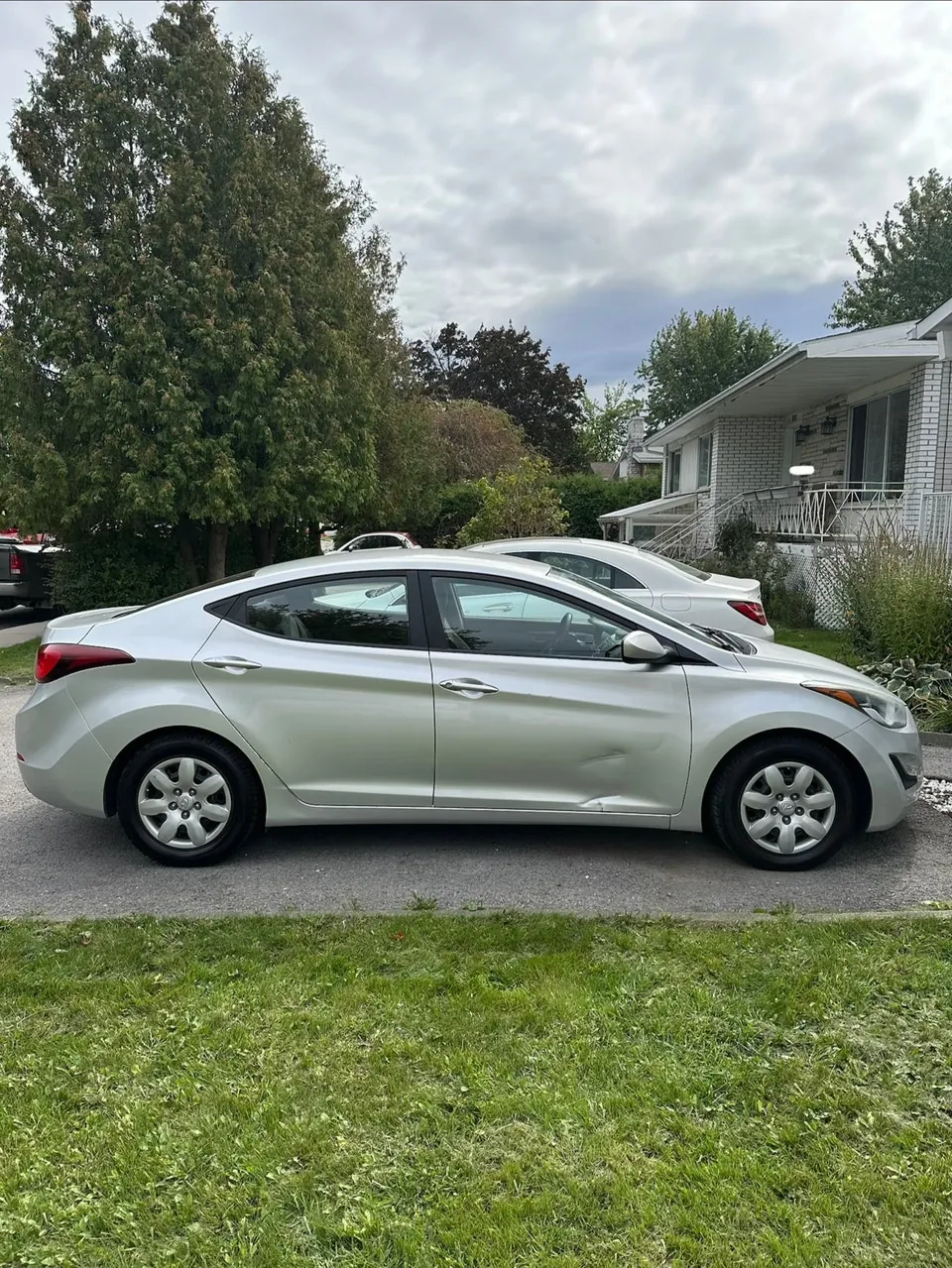 Hyundai Elantra 2015 photo 5