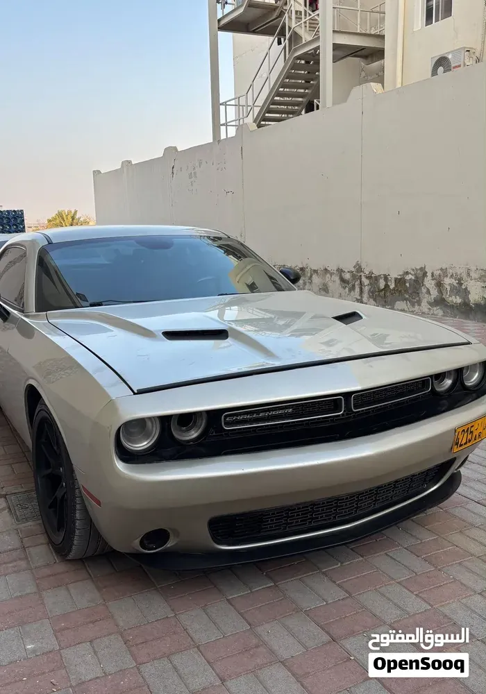 Dodge Challenger