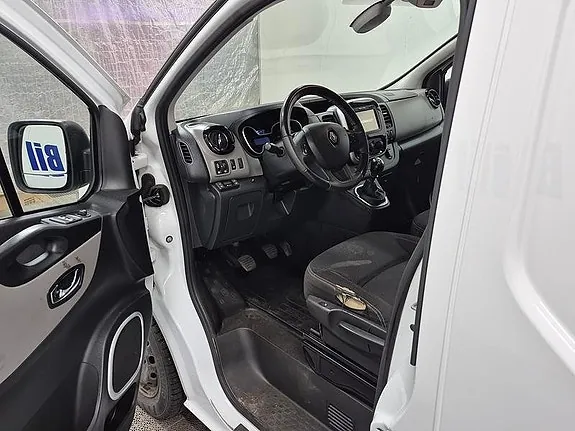 Renault Trafic 2019 photo 2