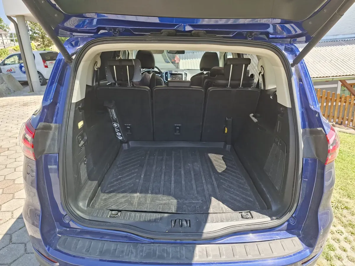 Ford S-Max 2015 photo 3