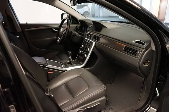 Volvo Xc70 2015 photo 2