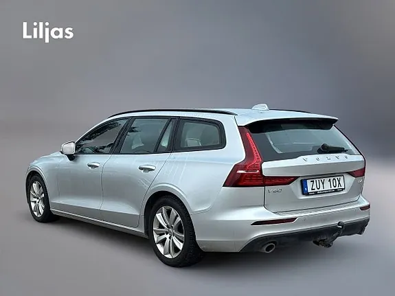 Volvo V60 2019 photo 2