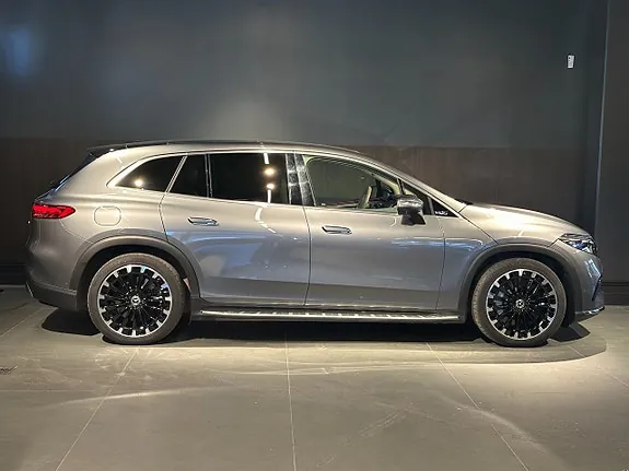 Mercedes-Benz Eqs Suv 2023 photo 4