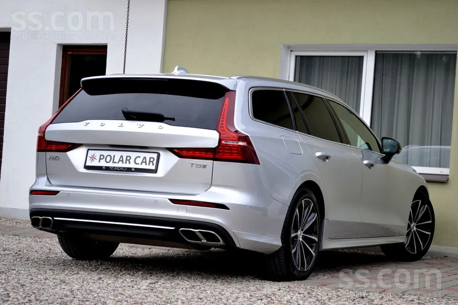 Volvo V60 2019 photo 3
