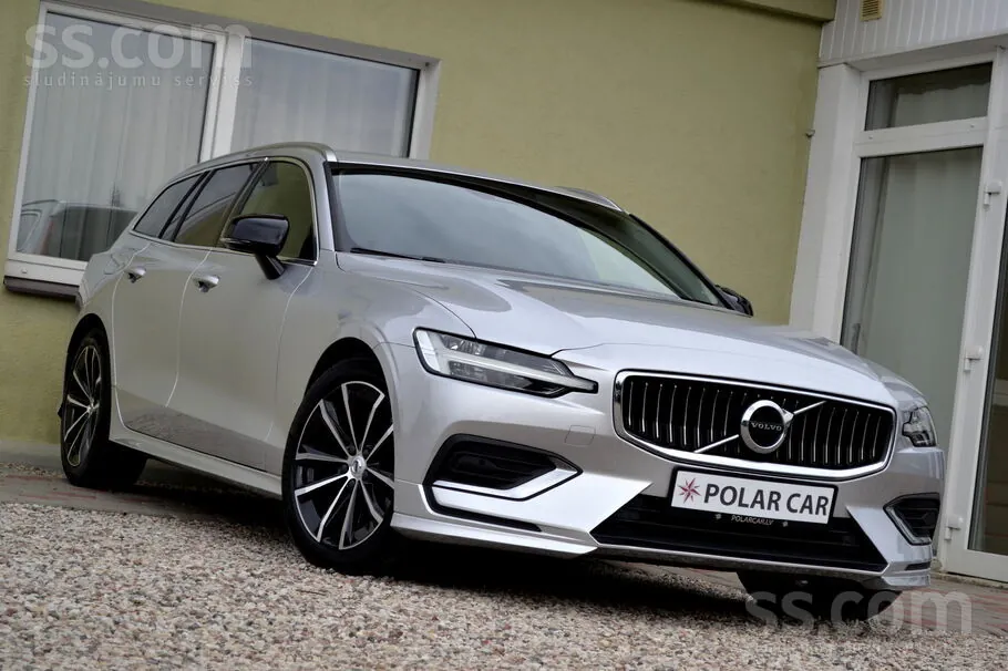 Volvo V60 2019 photo 2