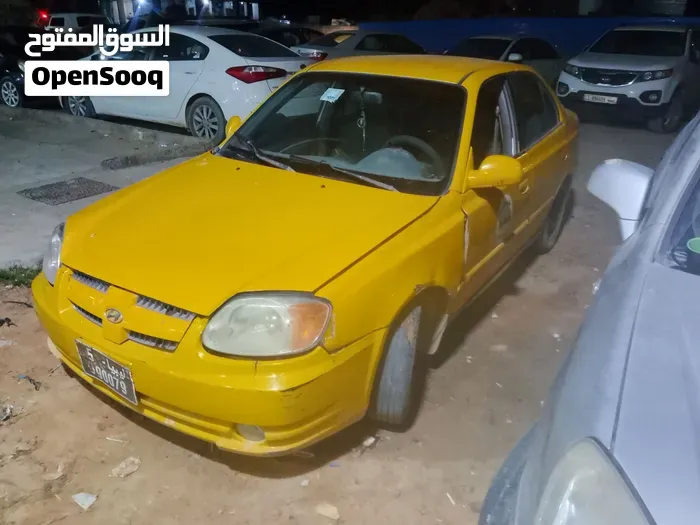 Hyundai Verna 2004 photo 3