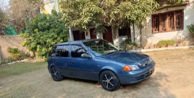 Suzuki Cultus