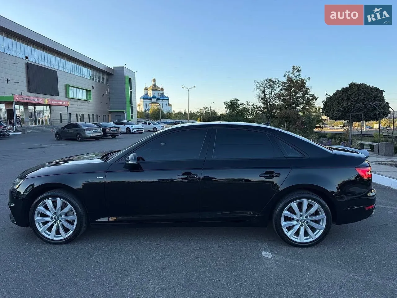 Audi A4 2016 photo 3
