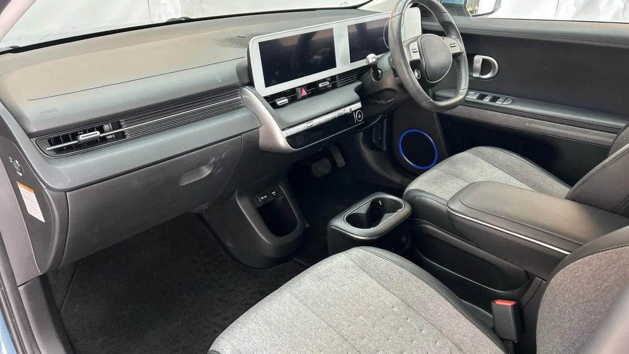 Hyundai Ioniq 5 2023 photo 2