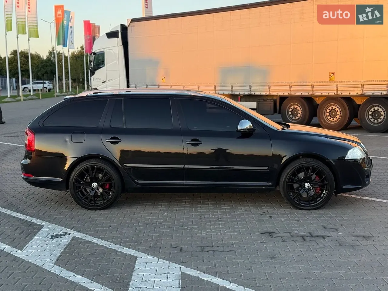 Skoda Octavia 2008 photo 4