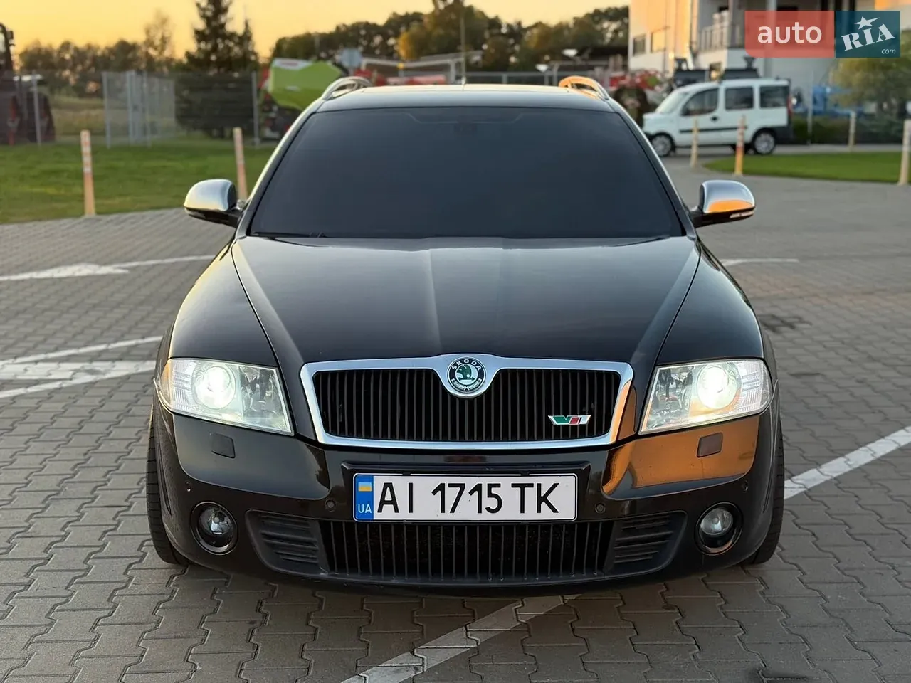 Skoda Octavia 2008 photo 2