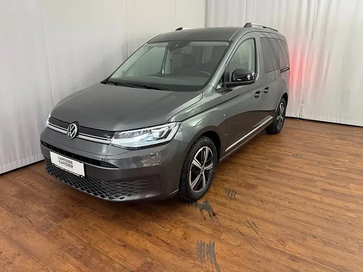 Volkswagen Caddy 2023 photo 2
