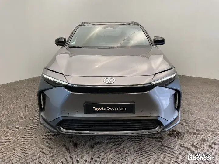 Toyota Bz4X 2023 photo 3