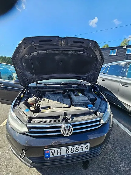 Volkswagen Touran 2017 photo 5
