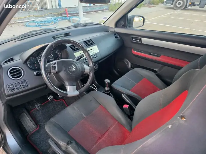 Suzuki Swift 2007 photo 3