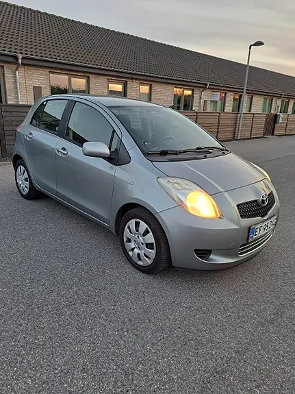 Toyota Yaris 2007 photo 5