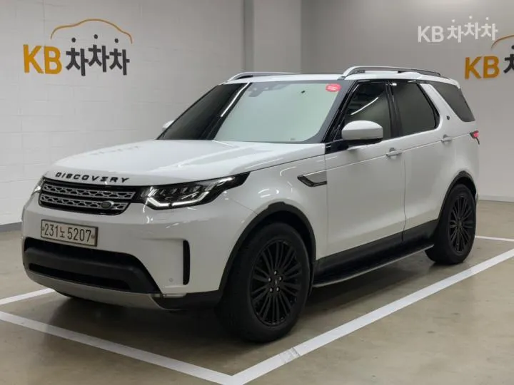 Land Rover Discovery 5
