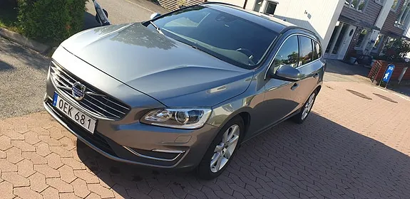 Volvo V60 2017 photo 4