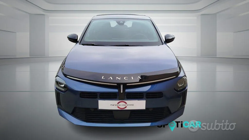 Lancia Ypsilon 2025 photo 2
