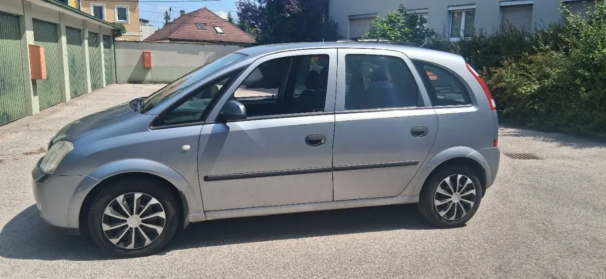 Opel Meriva 2004 photo 2