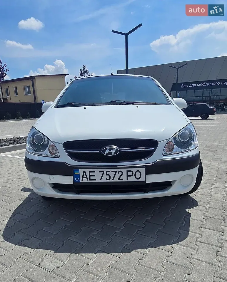 Hyundai Getz 2010 photo 2