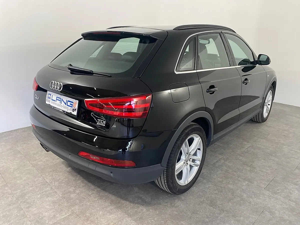 Audi Q3 2012 photo 3