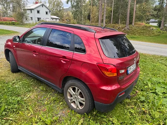 Mitsubishi Asx 2011 photo 2