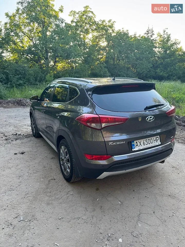 Hyundai Tucson 2016 photo 2