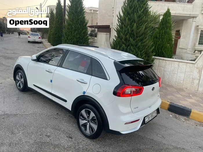 Kia Niro 2017 photo 4