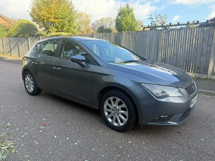 Seat Leon 2013 photo 2