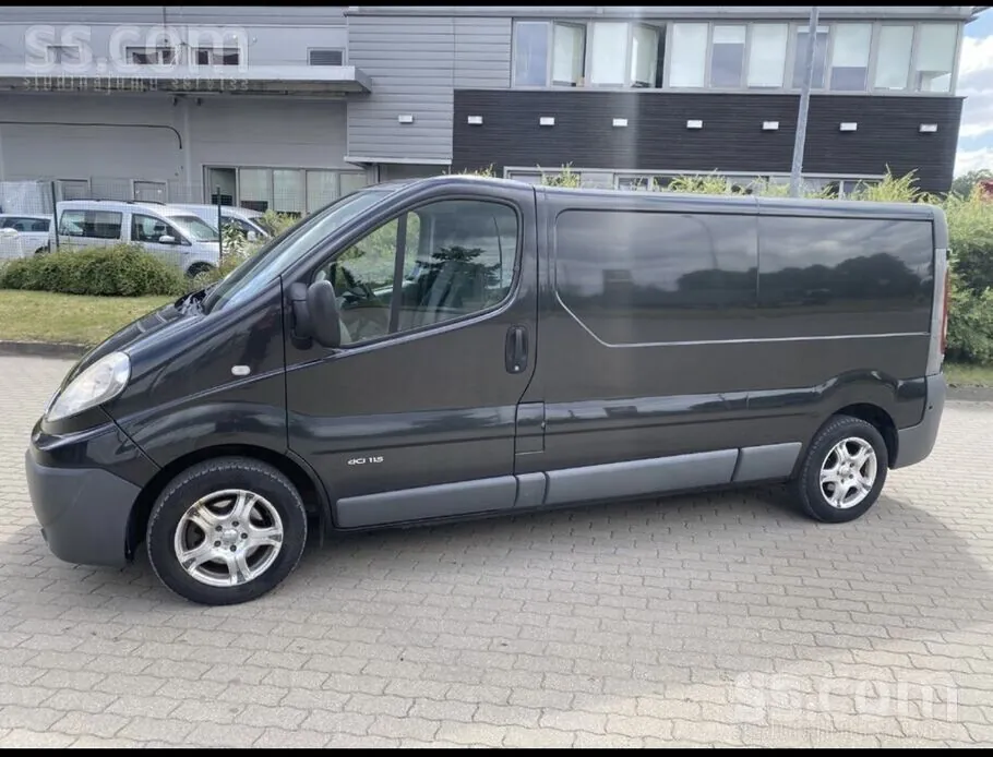 Renault Trafic 2008 photo 2
