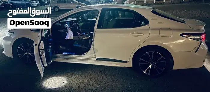 Toyota Camry 2019 photo 4