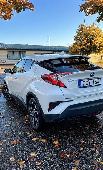 Toyota C-Hr 2019 photo 3