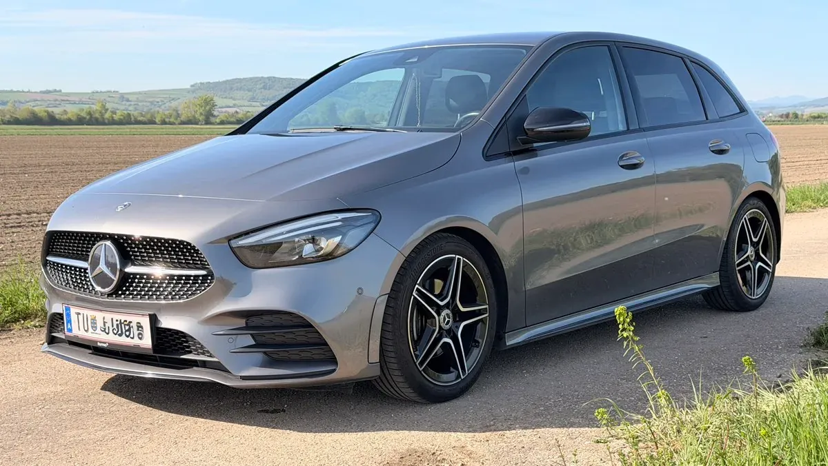 Mercedes-Benz B-Class 2019 photo 2