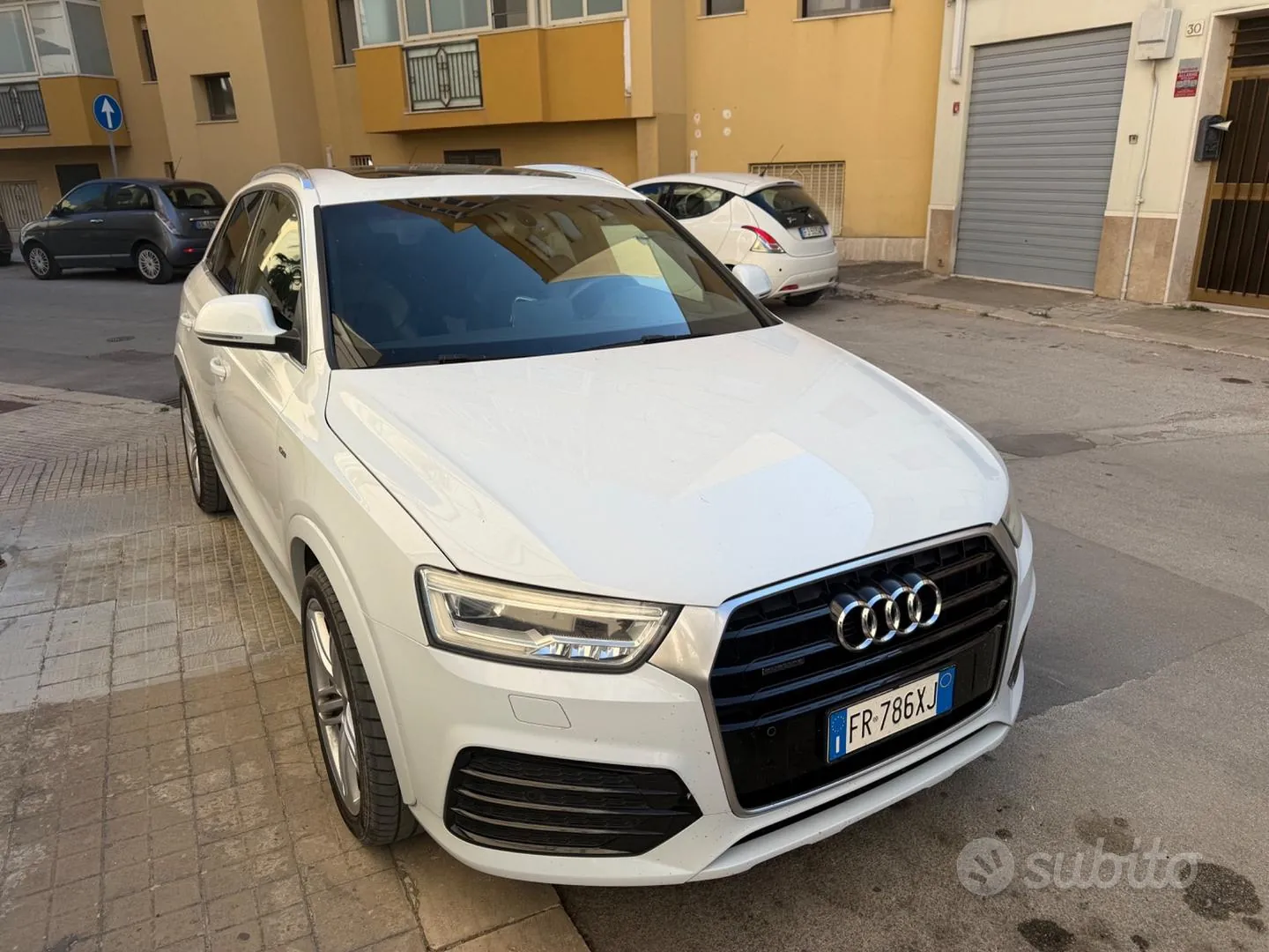 Audi Q3 2015 photo 5