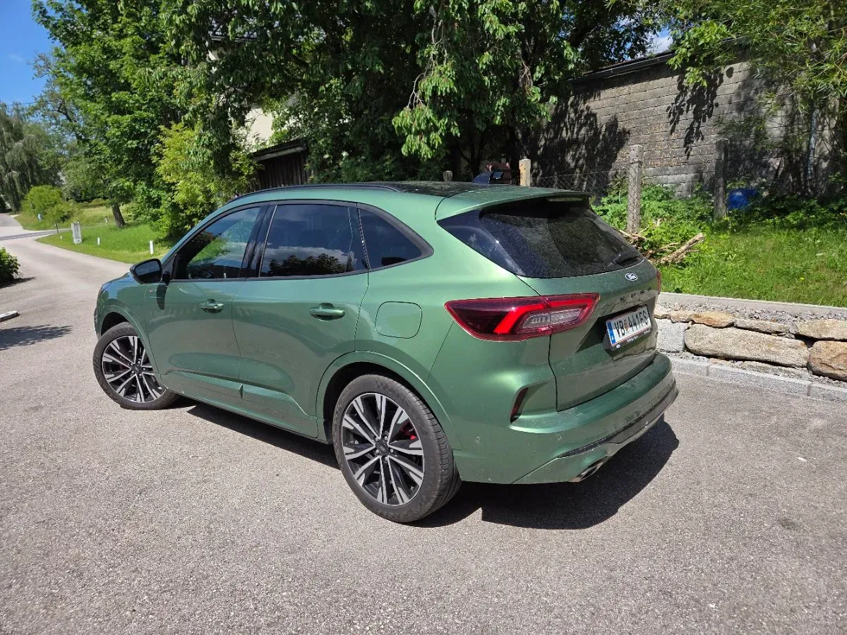 Ford Kuga 2025 photo 3