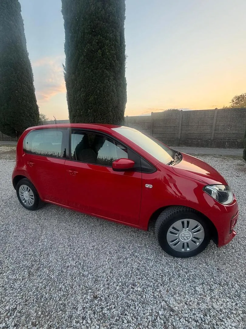 Volkswagen Up 2014 photo 3